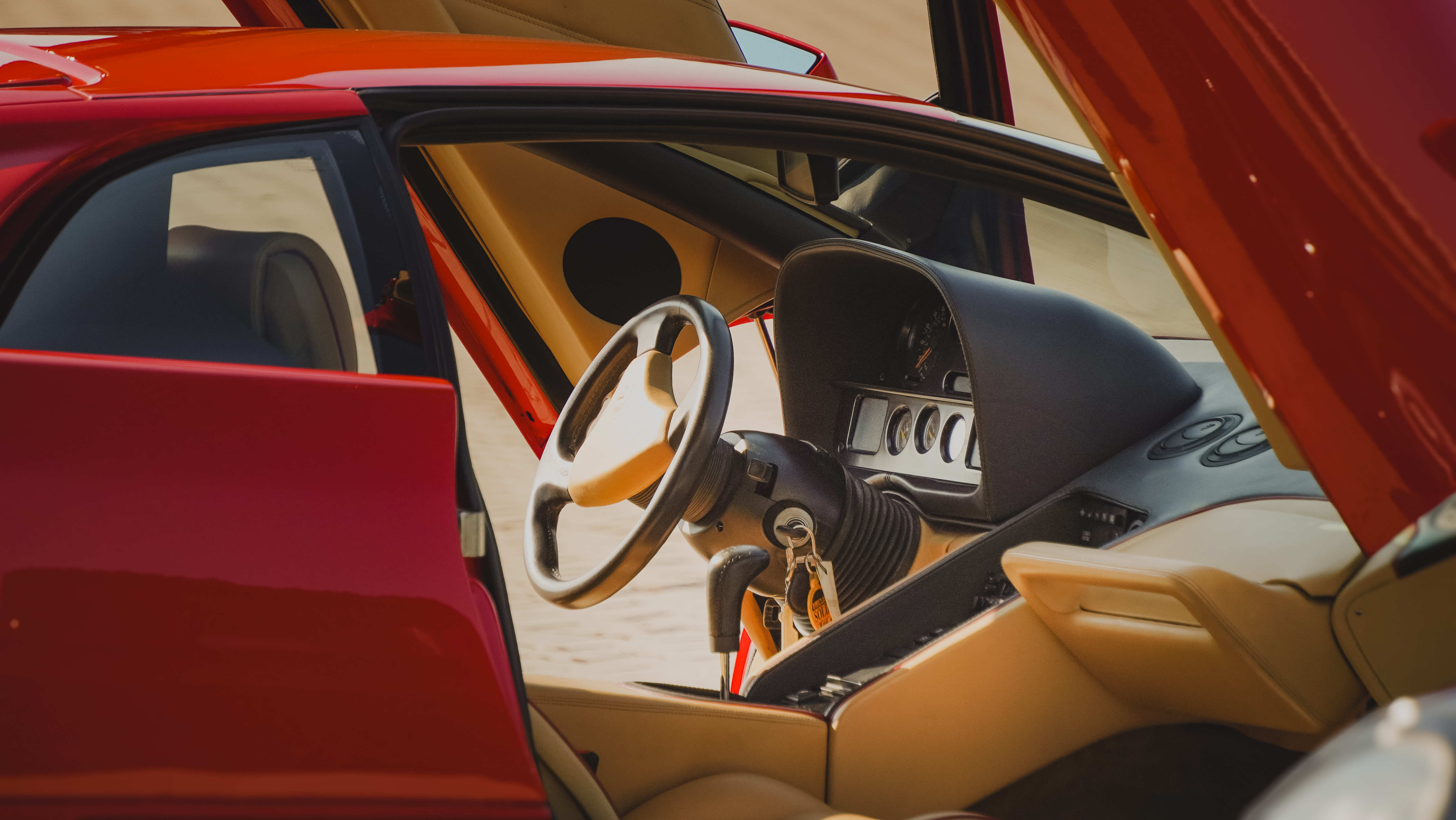 Lamborghini Diablo automotive photograph 08