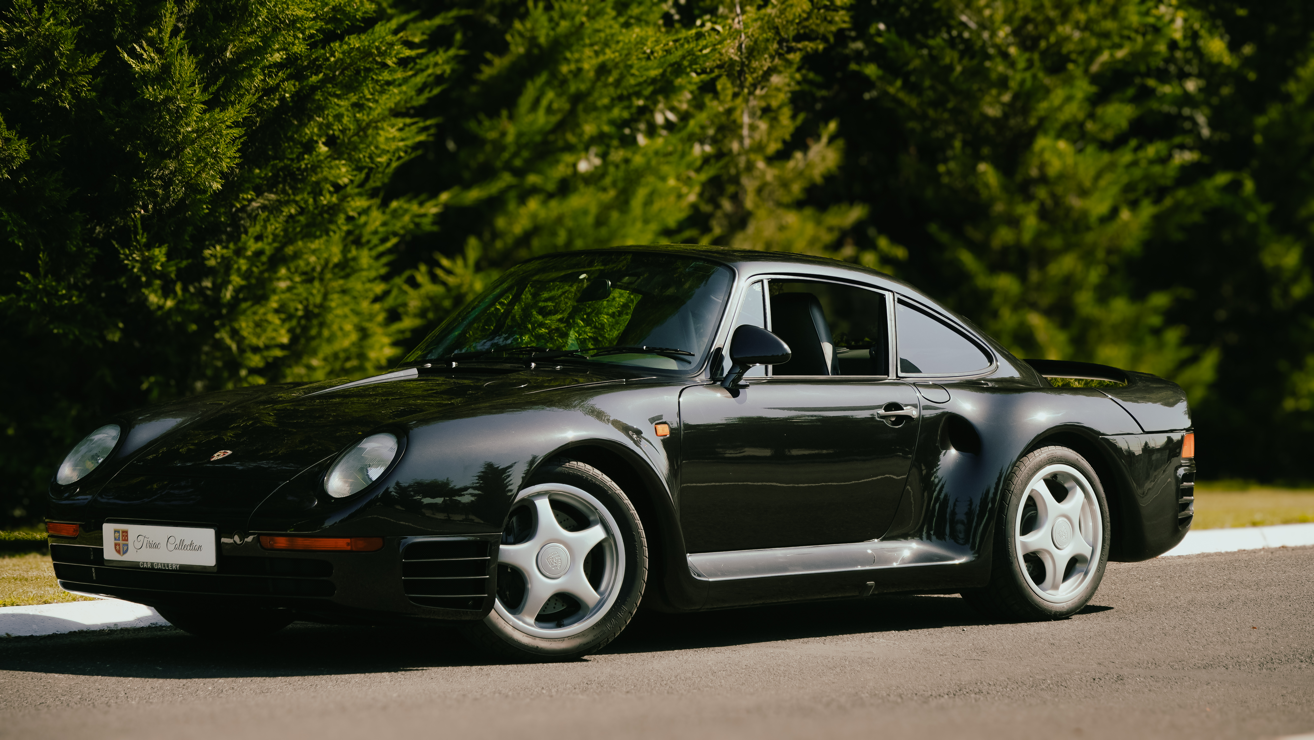 Porsche 959 automotive photograph 01